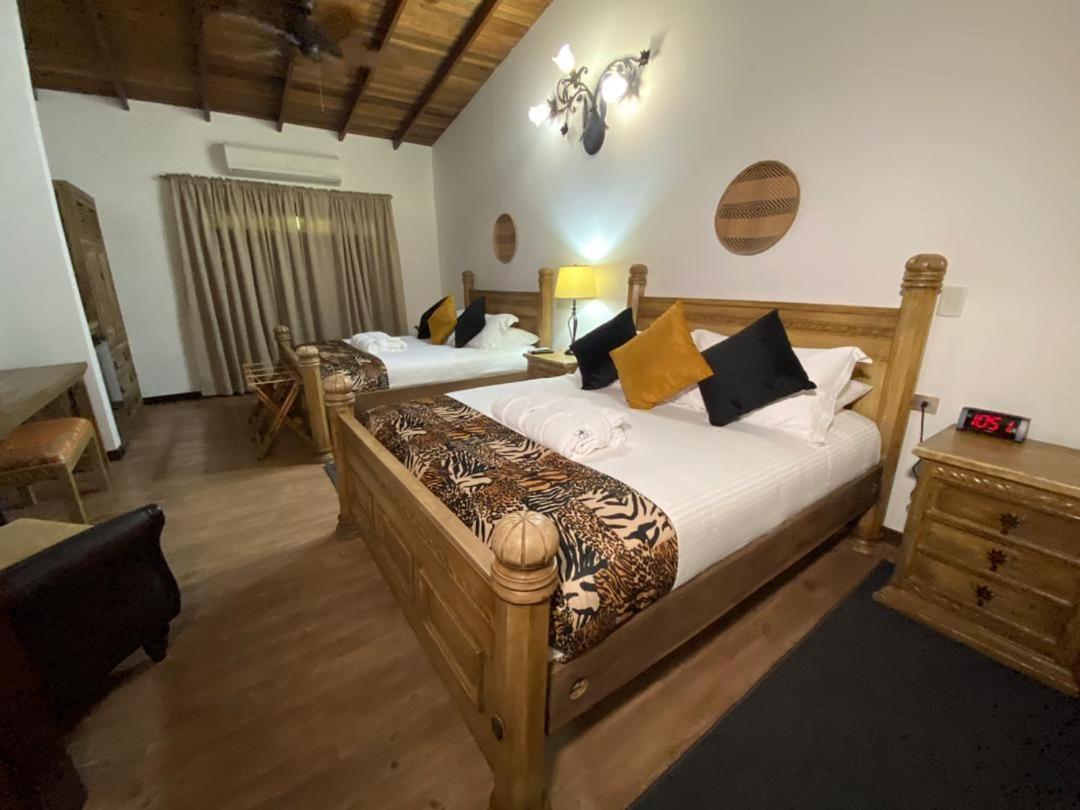Ara Meru Lodge Canaima Eksteriør bilde
